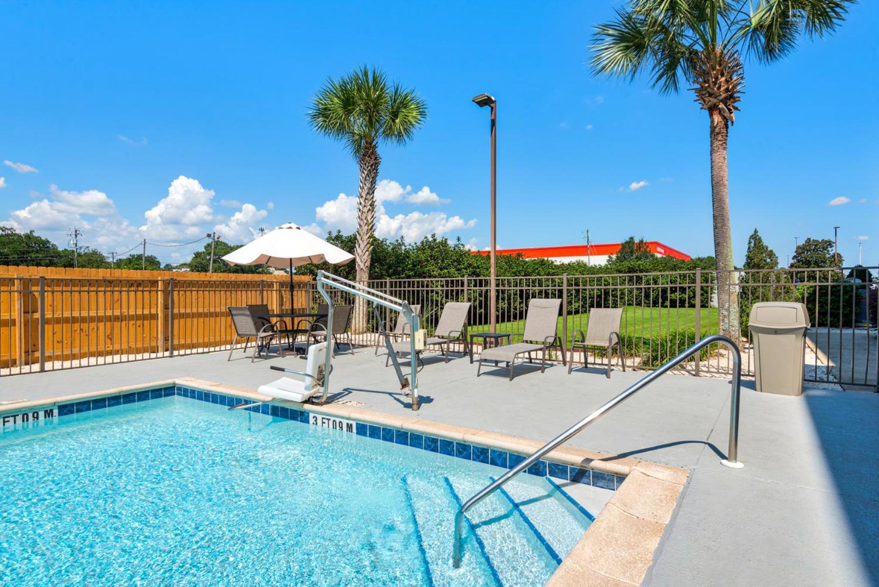 Hampton Inn & Suites Pensacola I-10 N At University Town Plaza Kültér fotó