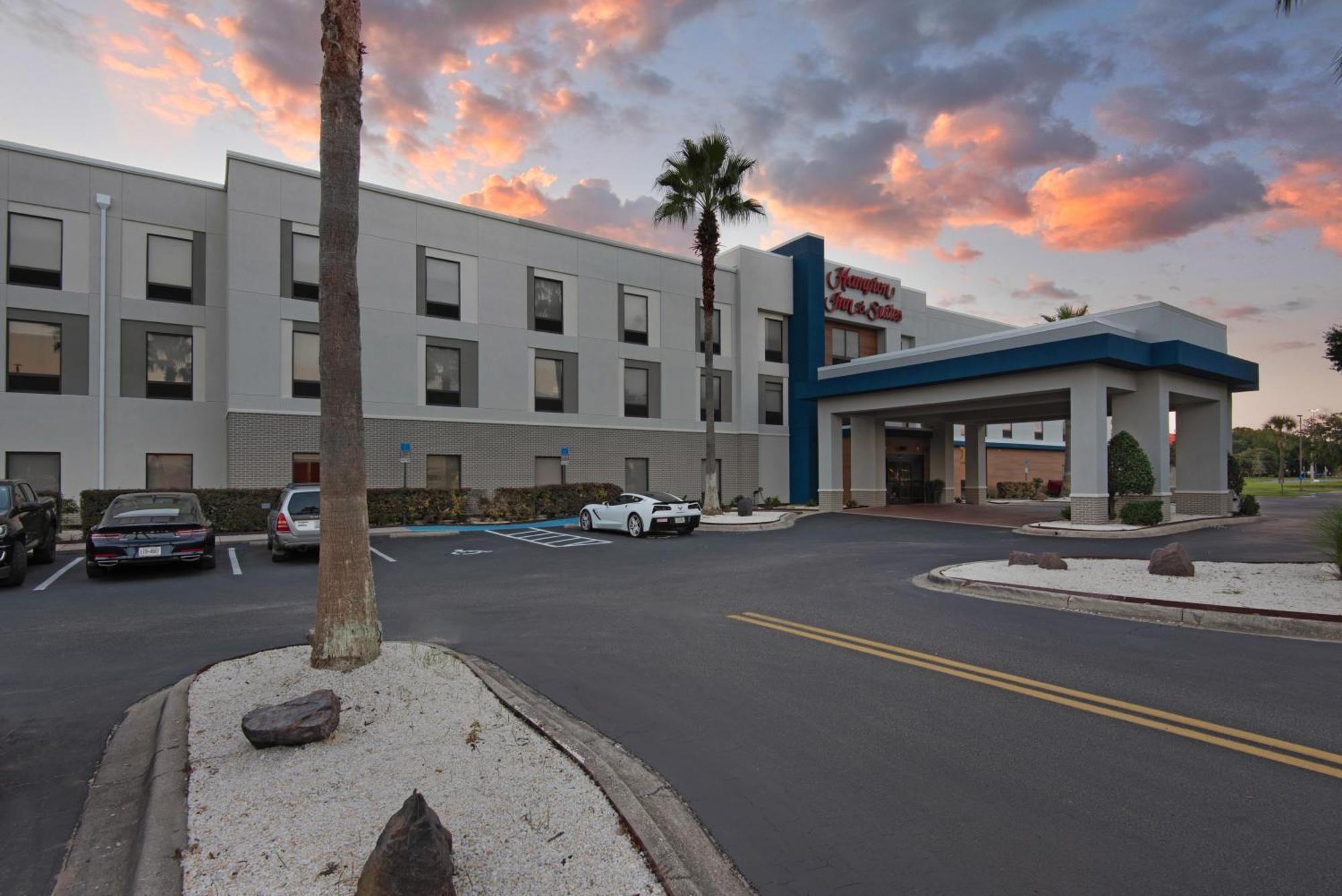 Hampton Inn & Suites Pensacola I-10 N At University Town Plaza Kültér fotó