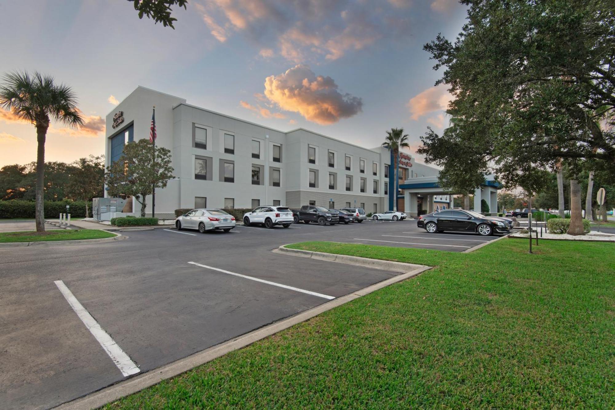Hampton Inn & Suites Pensacola I-10 N At University Town Plaza Kültér fotó