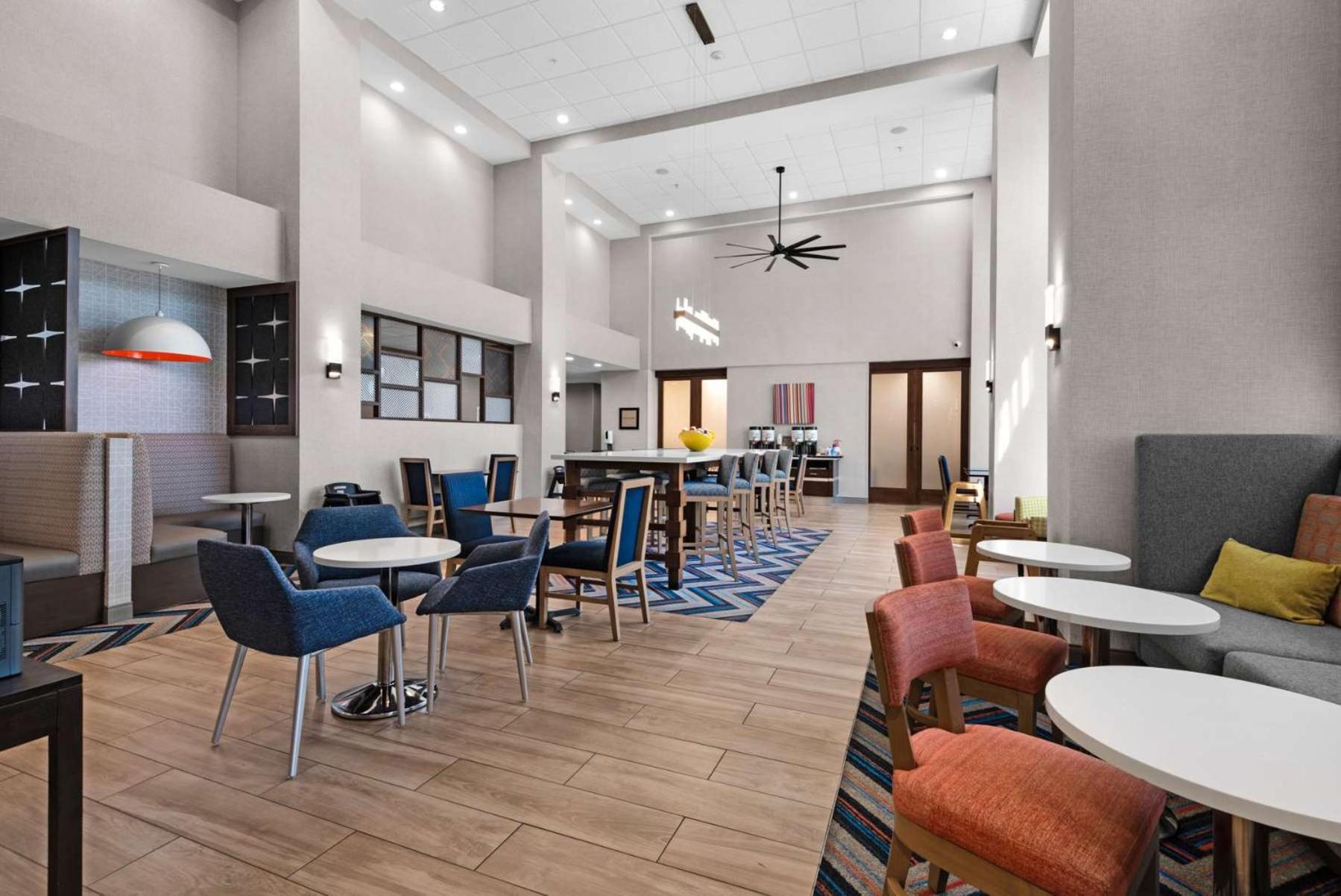 Hampton Inn & Suites Pensacola I-10 N At University Town Plaza Kültér fotó