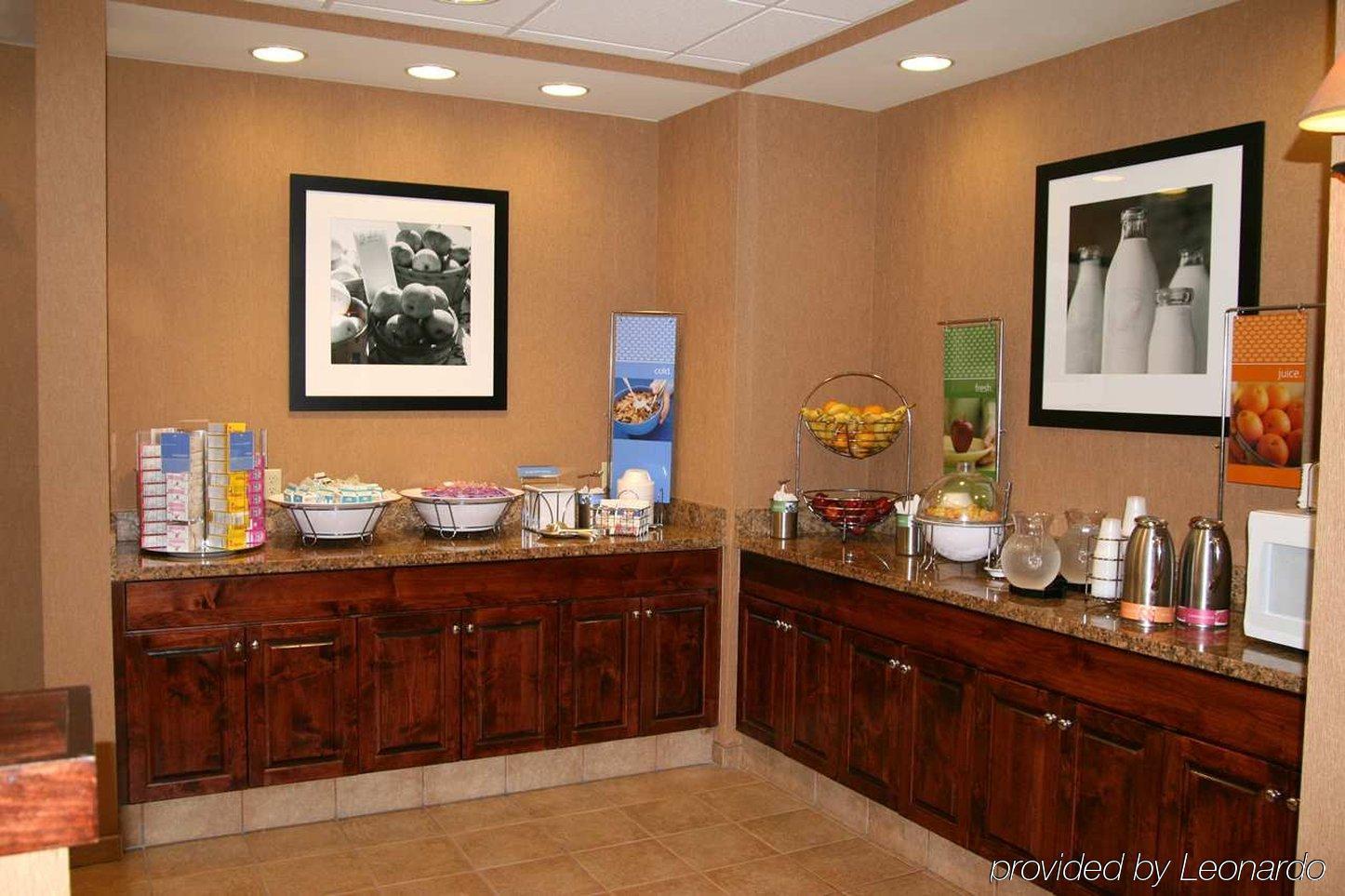 Hampton Inn & Suites Pensacola I-10 N At University Town Plaza Kültér fotó